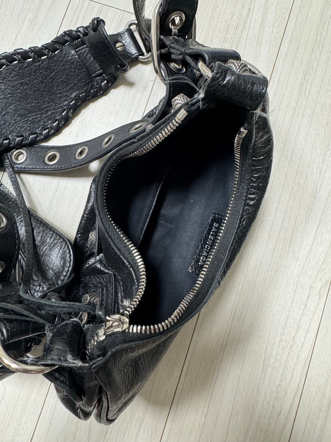 발렌시아가 르카골xs 블랙 실버 상품이미지9