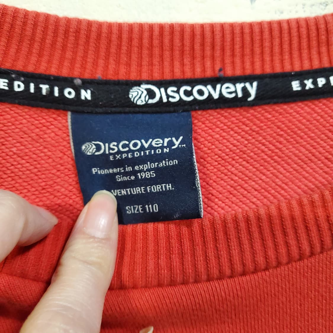 디스커버리 빅로고 맨투맨  상품이미지4