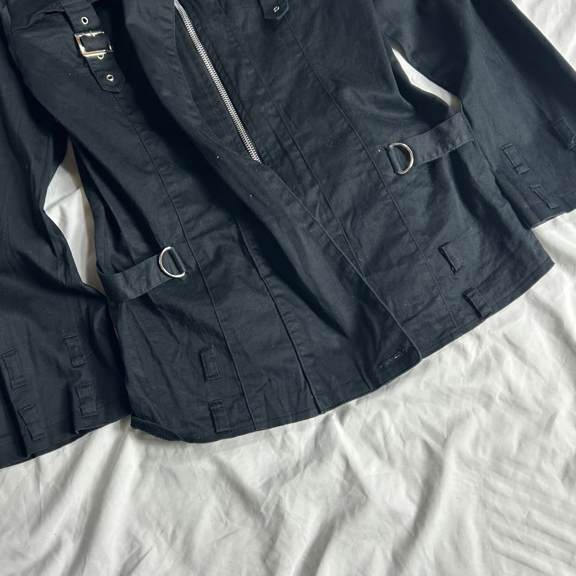 [BODY LINE] 바디라인 고딕 크로스 본디지 자켓 상품이미지4