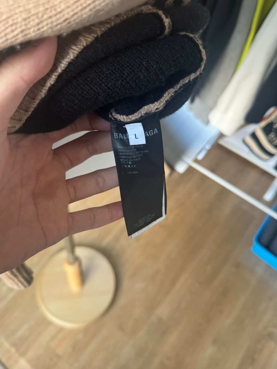 발렌시아가 멀티 로고 니트  상품이미지5