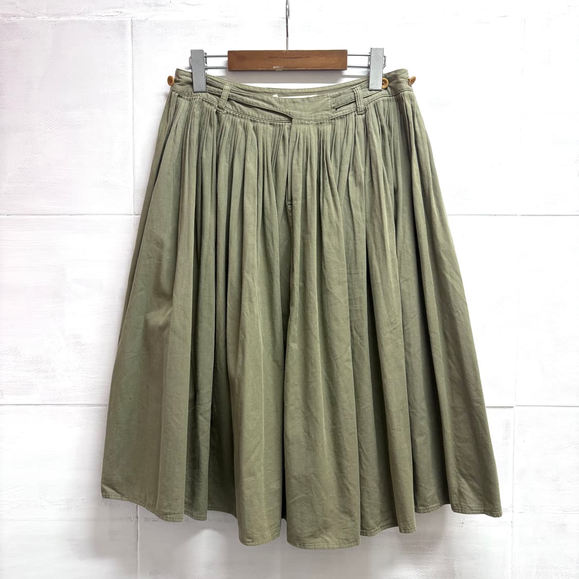 45RPM 카키 주름 미디 스커트 치마 상품이미지1