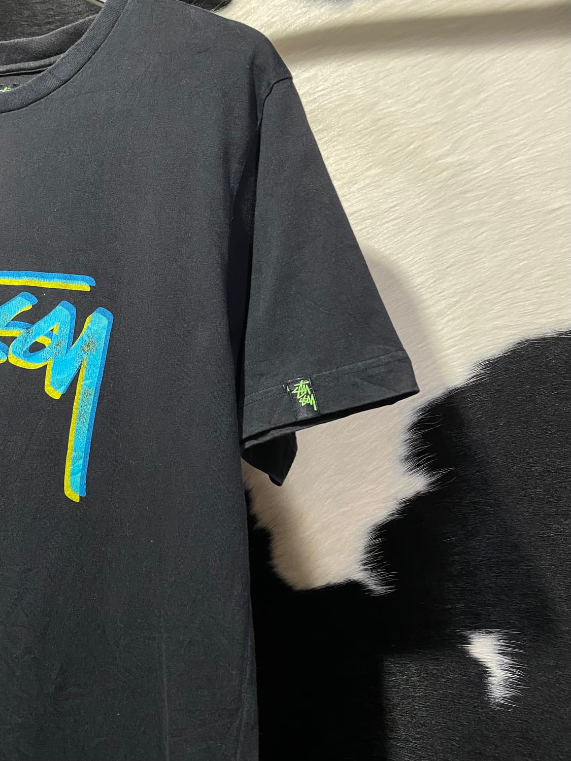 Stussy 베이직 로고 프린팅 반팔티셔츠 상품이미지4