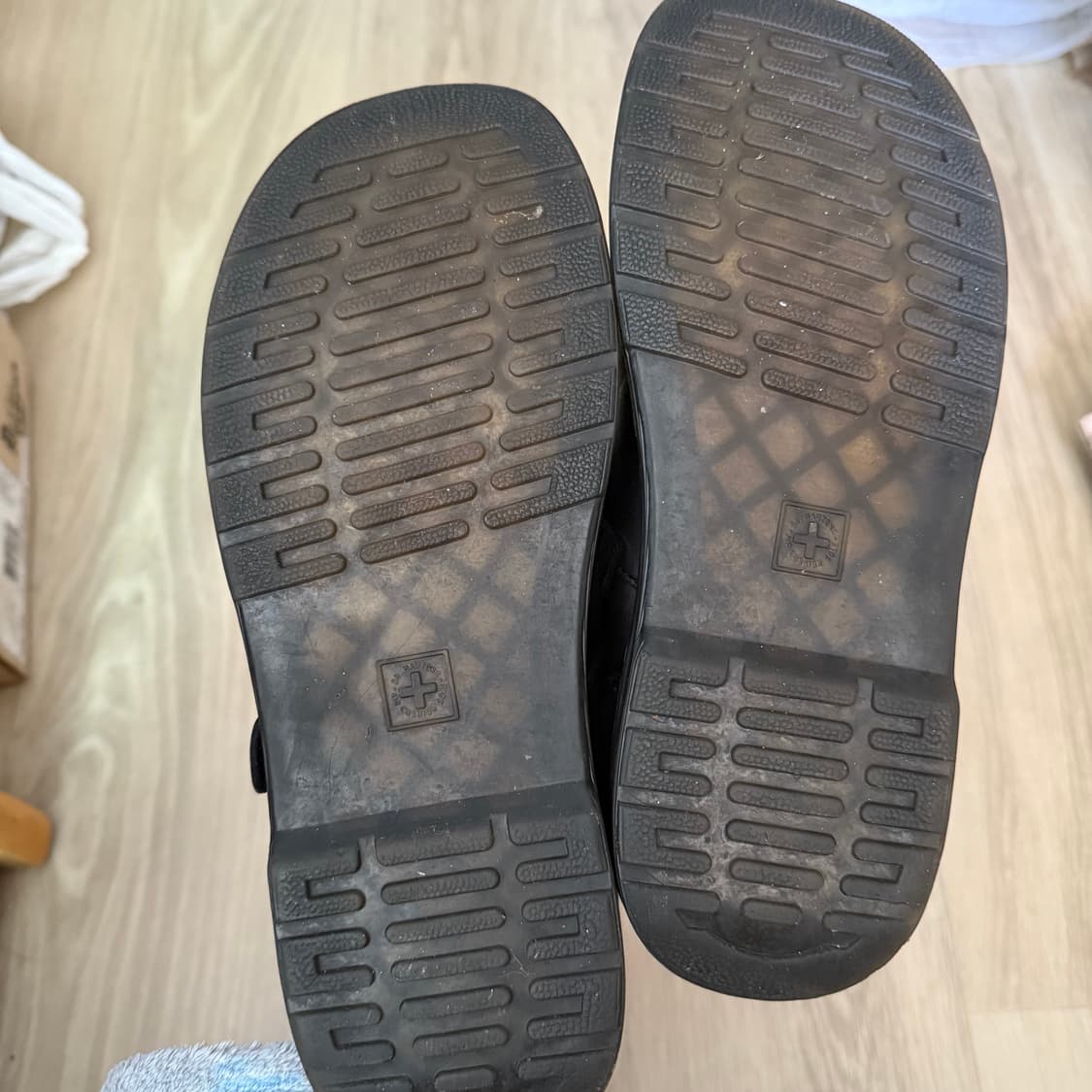 닥터마틴 페트리샤 260 상품이미지4