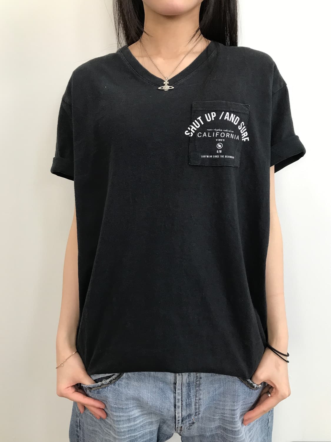 Gotcha V-Neck Surf Graphic Pocket Tee 상품이미지2
