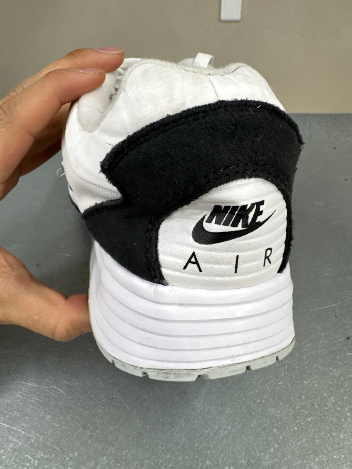 나이키 에어맥스 솔로 280 상품이미지10