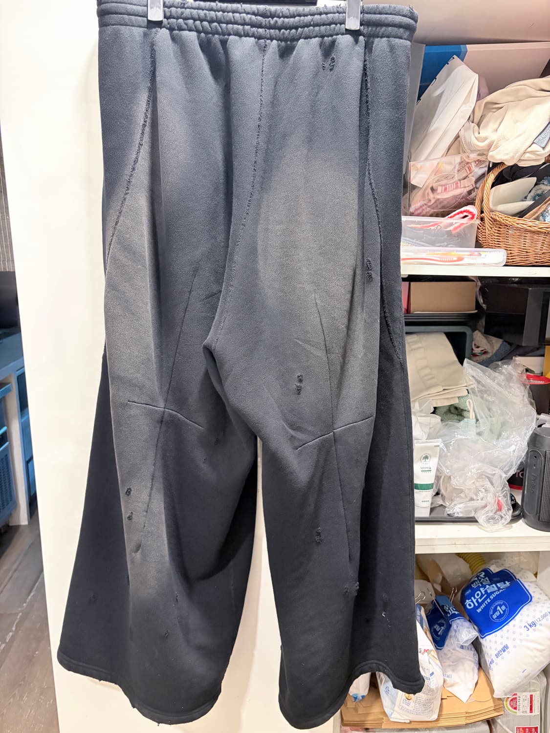 니들스 hd 디스트레스드 스웻 팬츠 블랙 L사이즈 상품이미지2