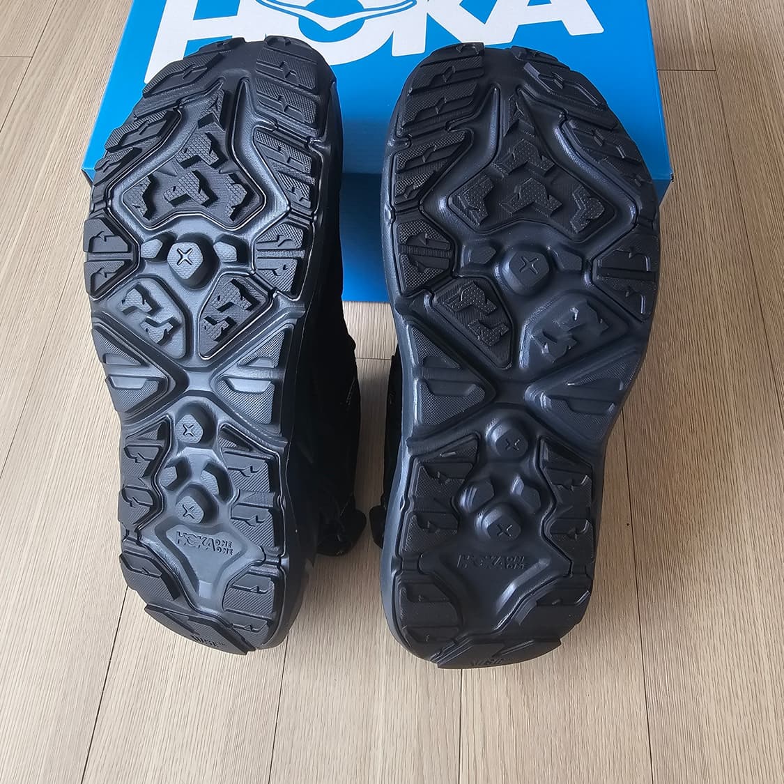 280 새제품) 호카 호파라 2 블랙 샌들 슬리퍼 남자 1147650 상품이미지5