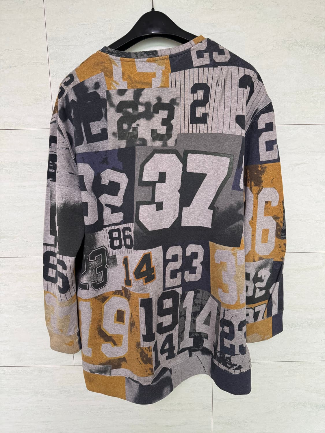 아크네 스튜디오 Fant Numbers Paw15 상품이미지2