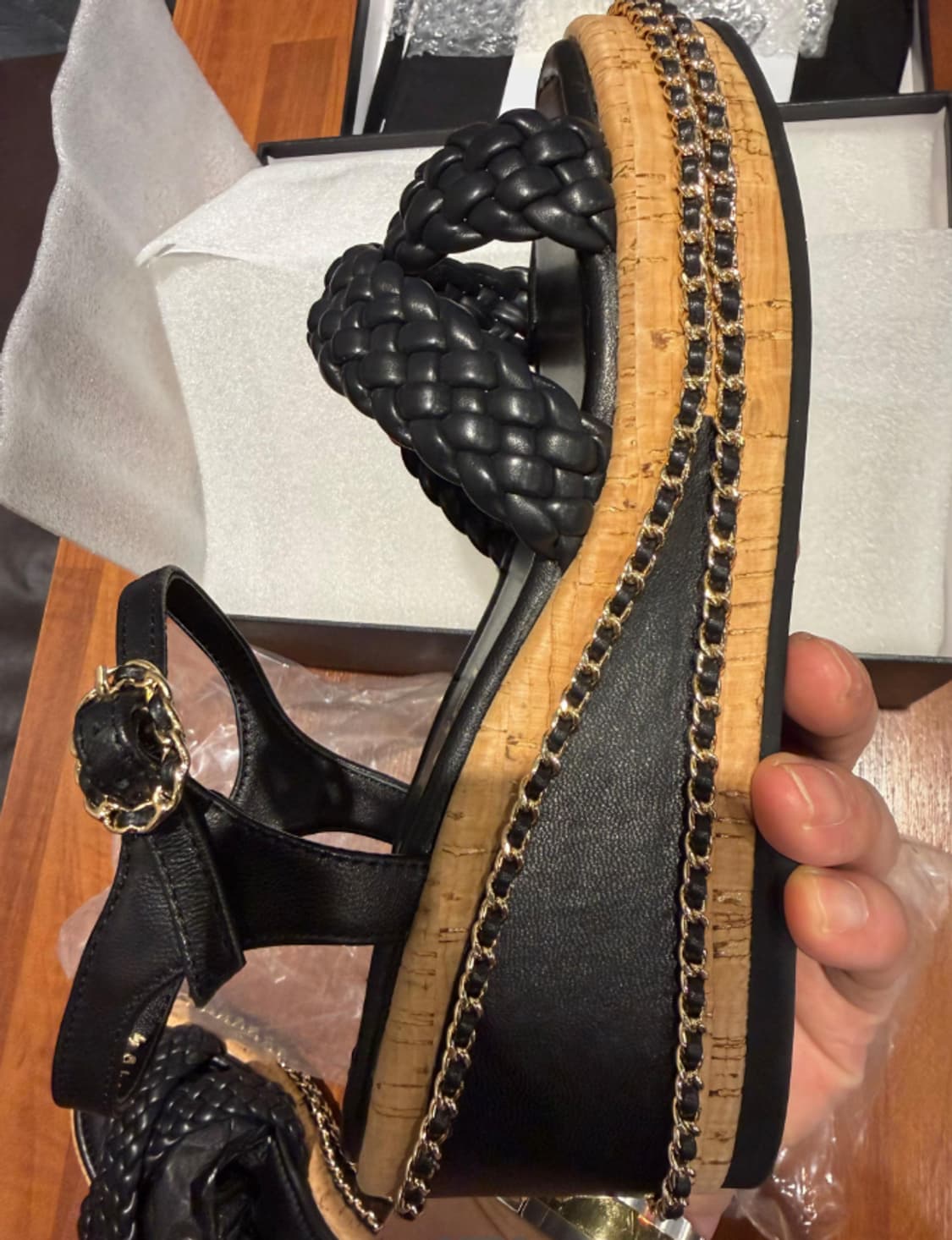 [샤;넬] 새상품 / 샌들 / 약 225 사이즈 / 풀박스 상품이미지4