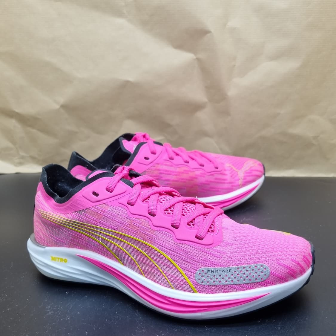 푸마 리버 레이트. 라이트로 여성런닝화235 상품이미지1