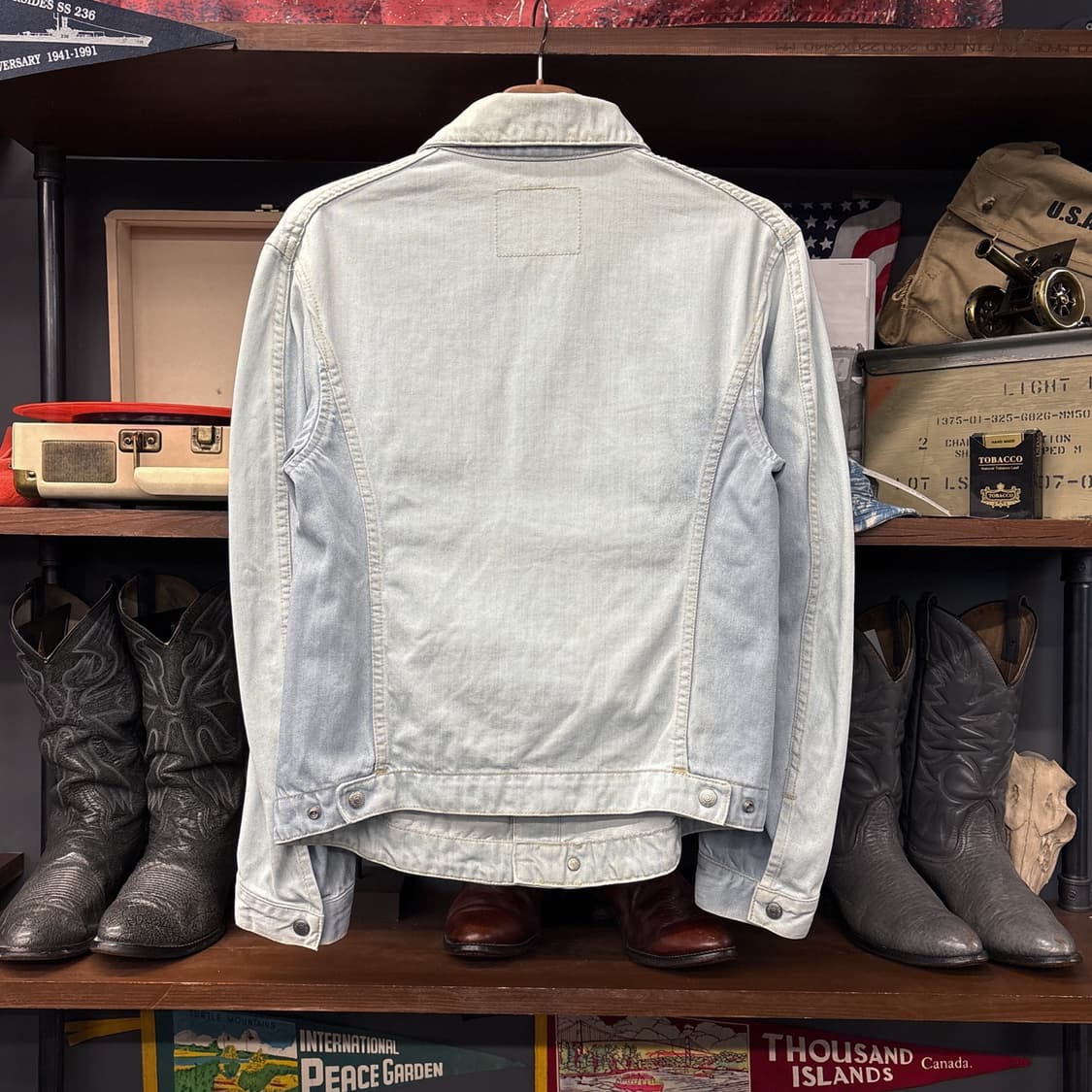 00s 리바이스 엔지니어드진 3D쉐이딩 워싱 데님 자켓 N1060 상품이미지2