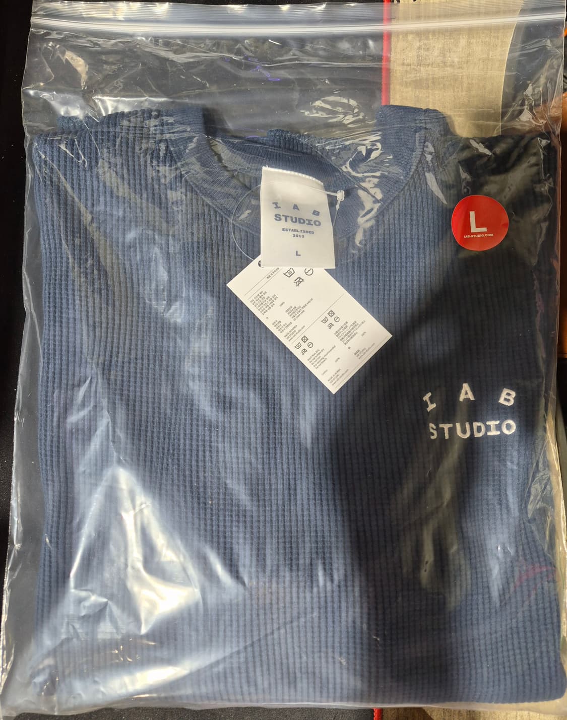 아이앱 스튜디오 아이앱 와플 롱슬리브 네이비 L 판매합니다 상품이미지2