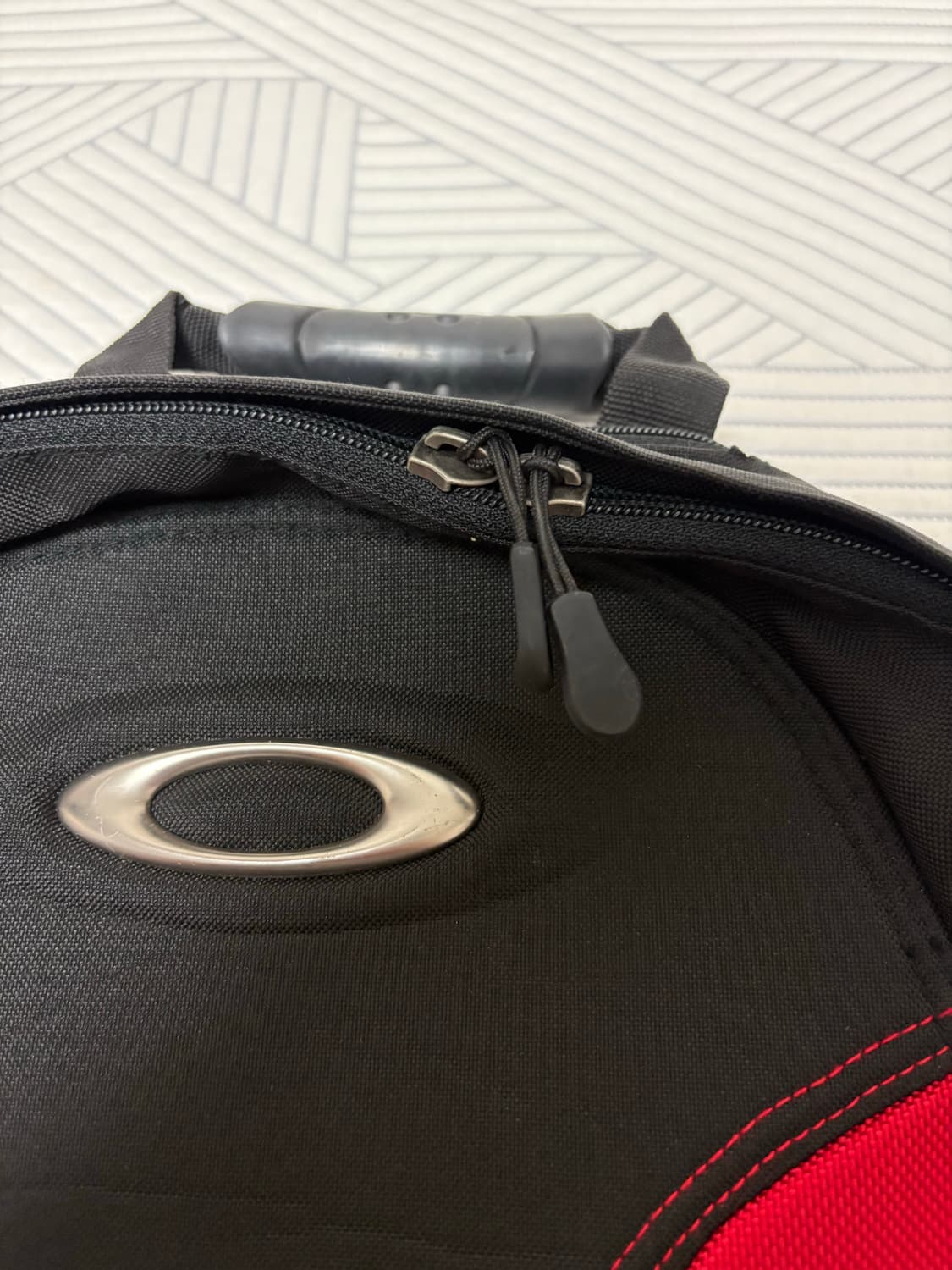 오클리 opack 2.0 red 상품이미지3