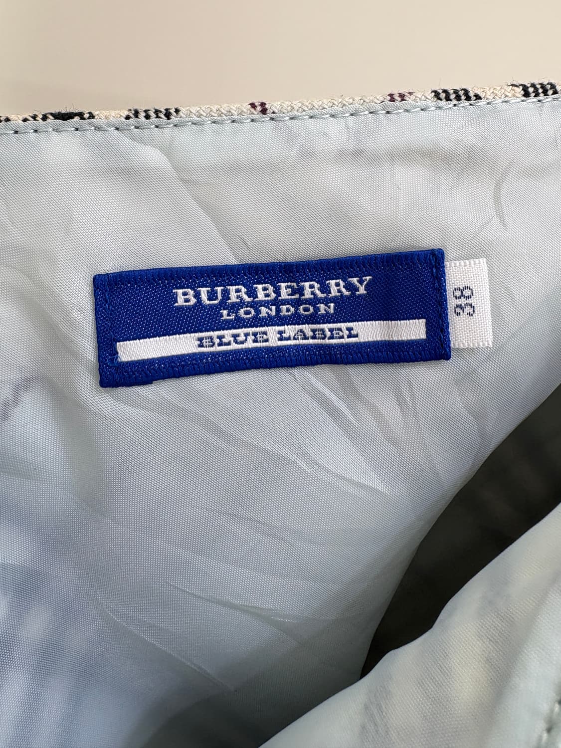 BURBERRY BLUE LABEL 미디 스커트 상품이미지6