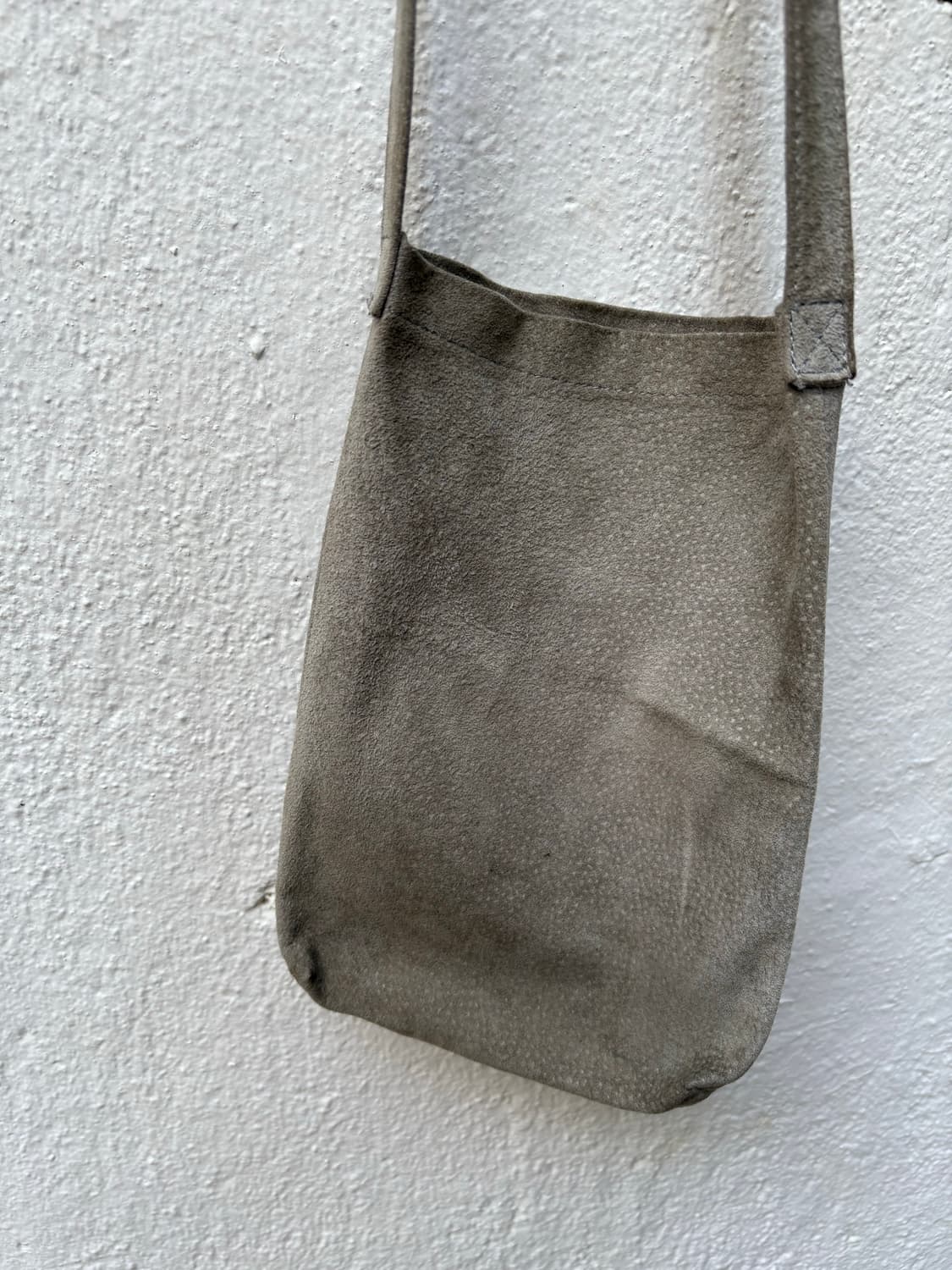 Hender Scheme Gray Pig Leather Cross Bag 상품이미지4