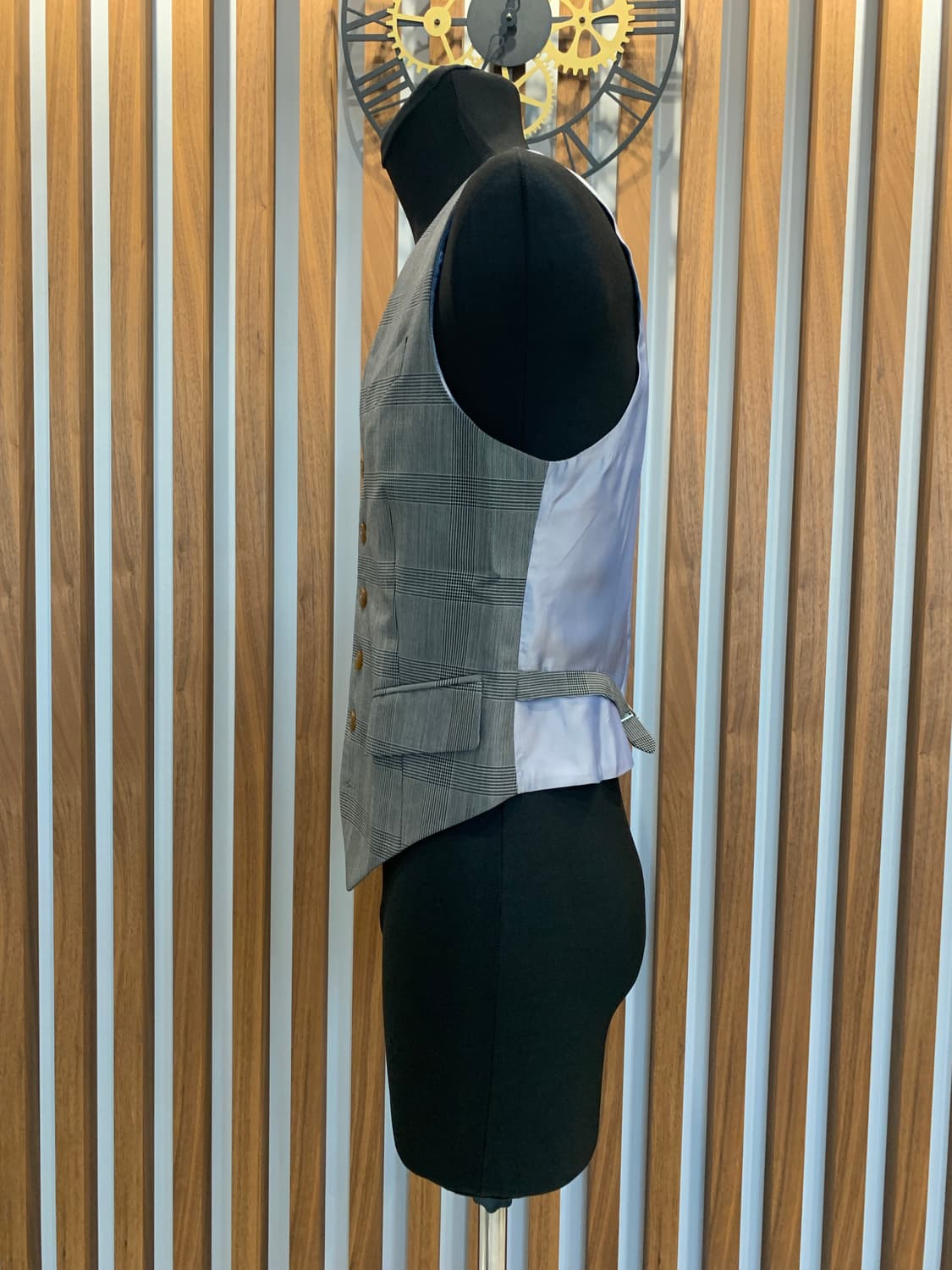 비비안 웨스트우드 베스트(46 사이즈) 상품이미지2