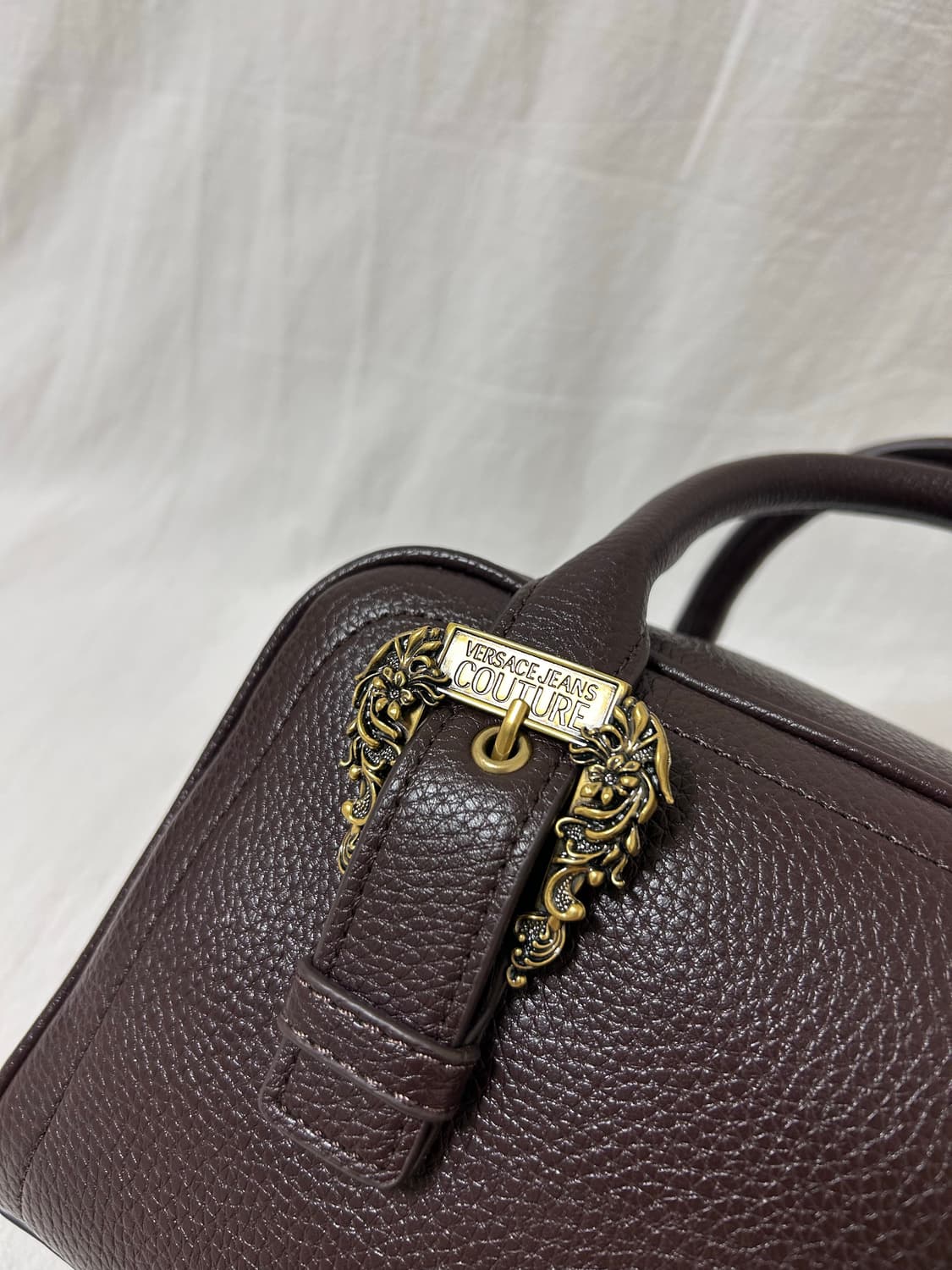 베르사체 진 쿠튀르 미니 보스턴백 브라운 상품이미지5