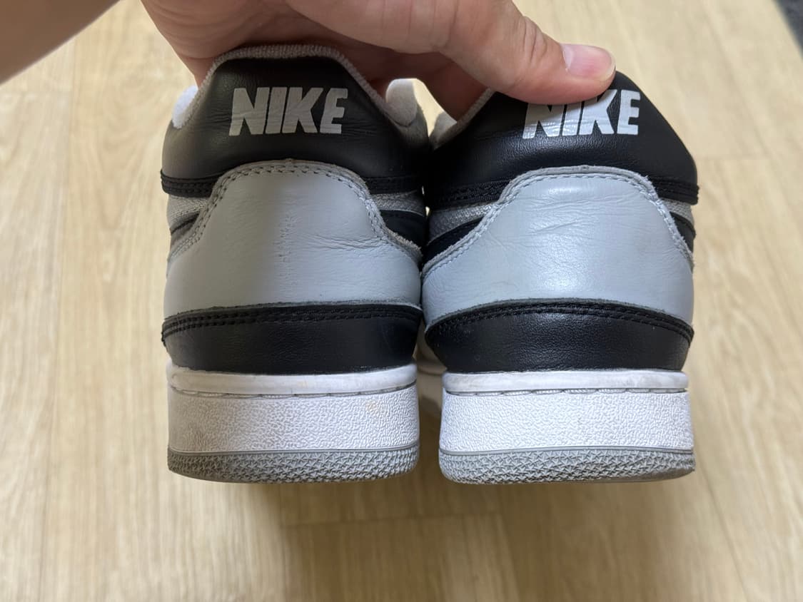 NIKE ATTACK OG QS (중고) 상품이미지4