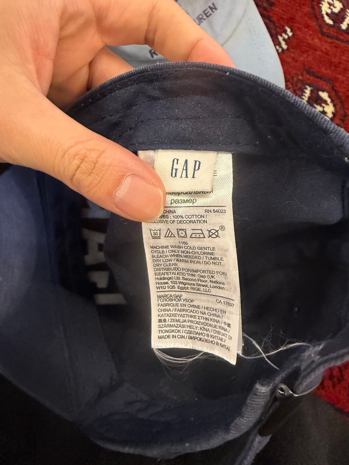 갭 빅로고 네이비 볼캡 상품이미지3