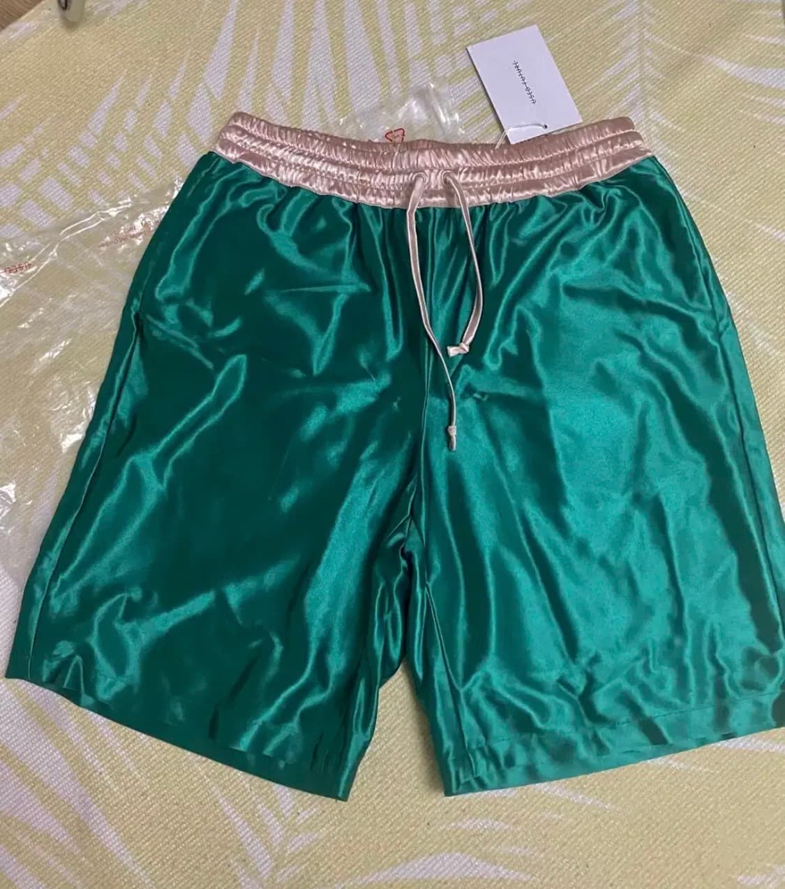 유즈드 퓨처 새틴 쇼츠 새상품 남여 상품이미지2