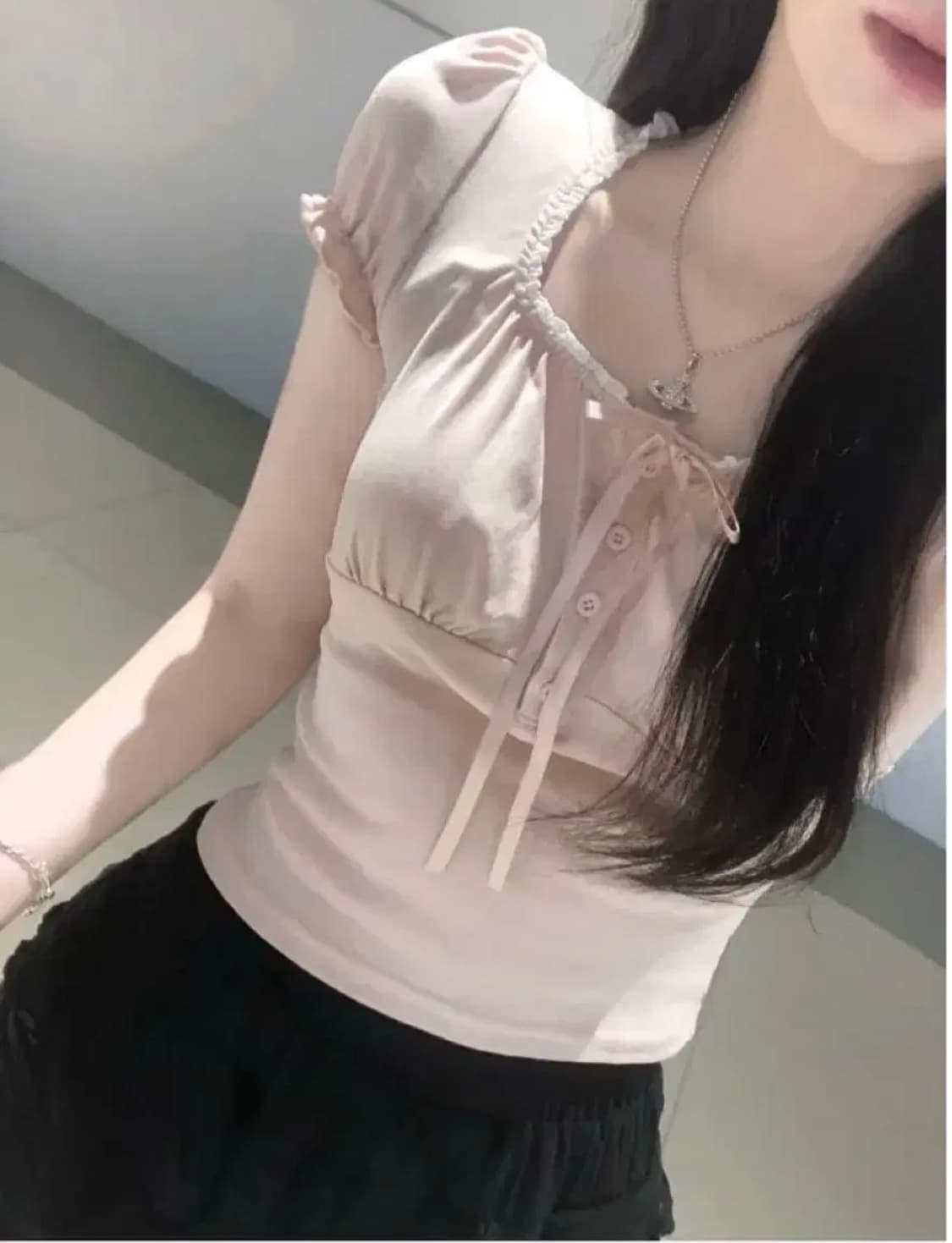 프릴 리본 탑 상품이미지1