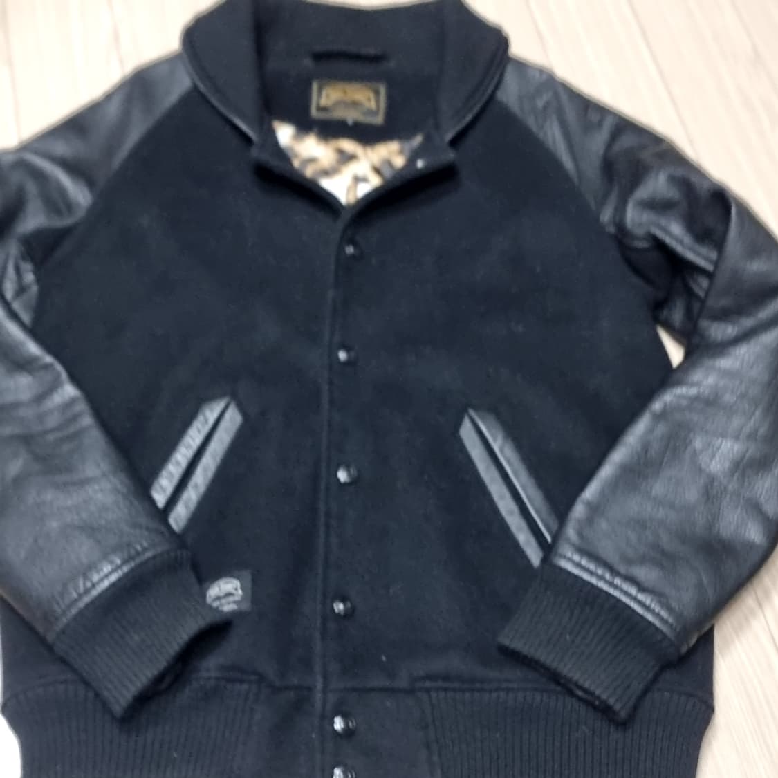 누드본즈 블랙 레더 배색 스타디움 자켓(95) 상품이미지10