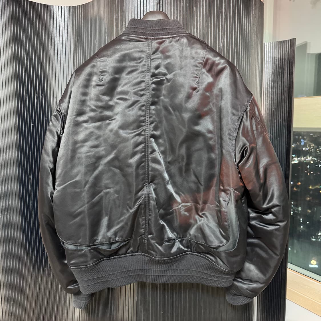 앰부쉬 블랙 봄버 자켓 상품이미지8