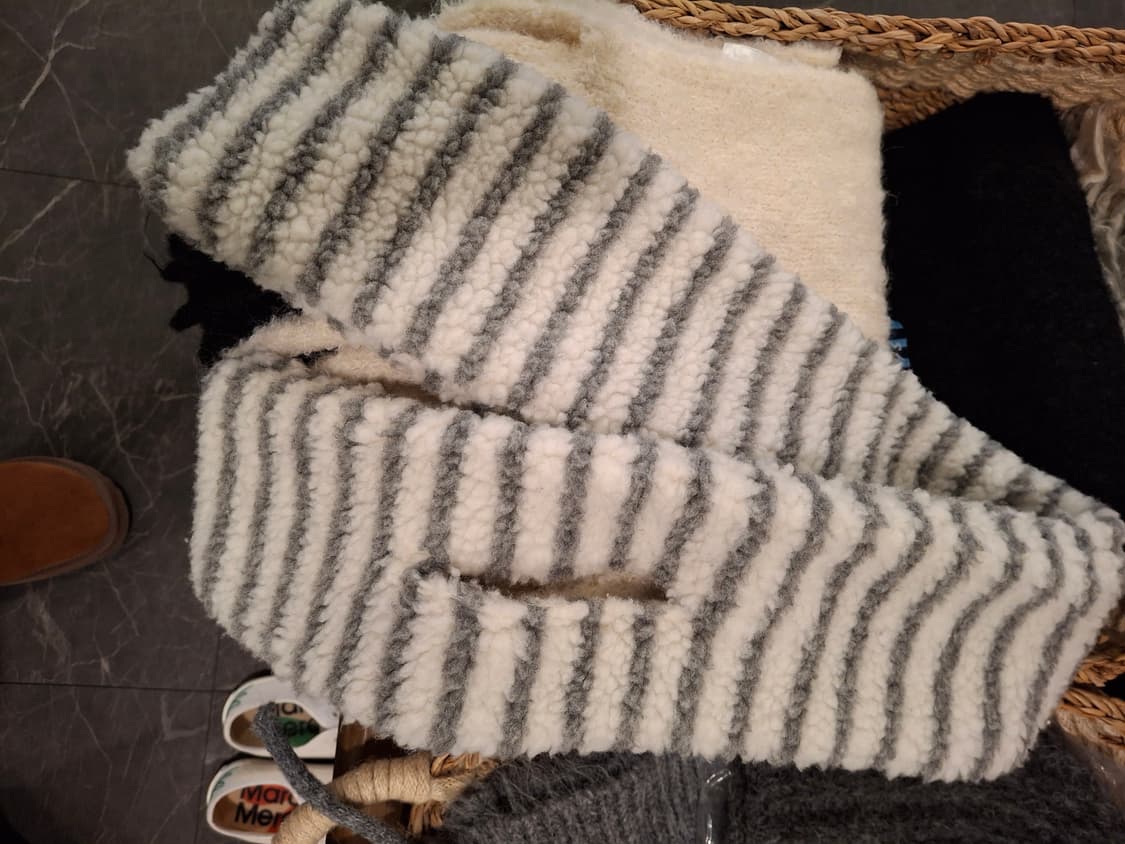 (마지막특가) 뽀글이 목도리 새상품 상품이미지1