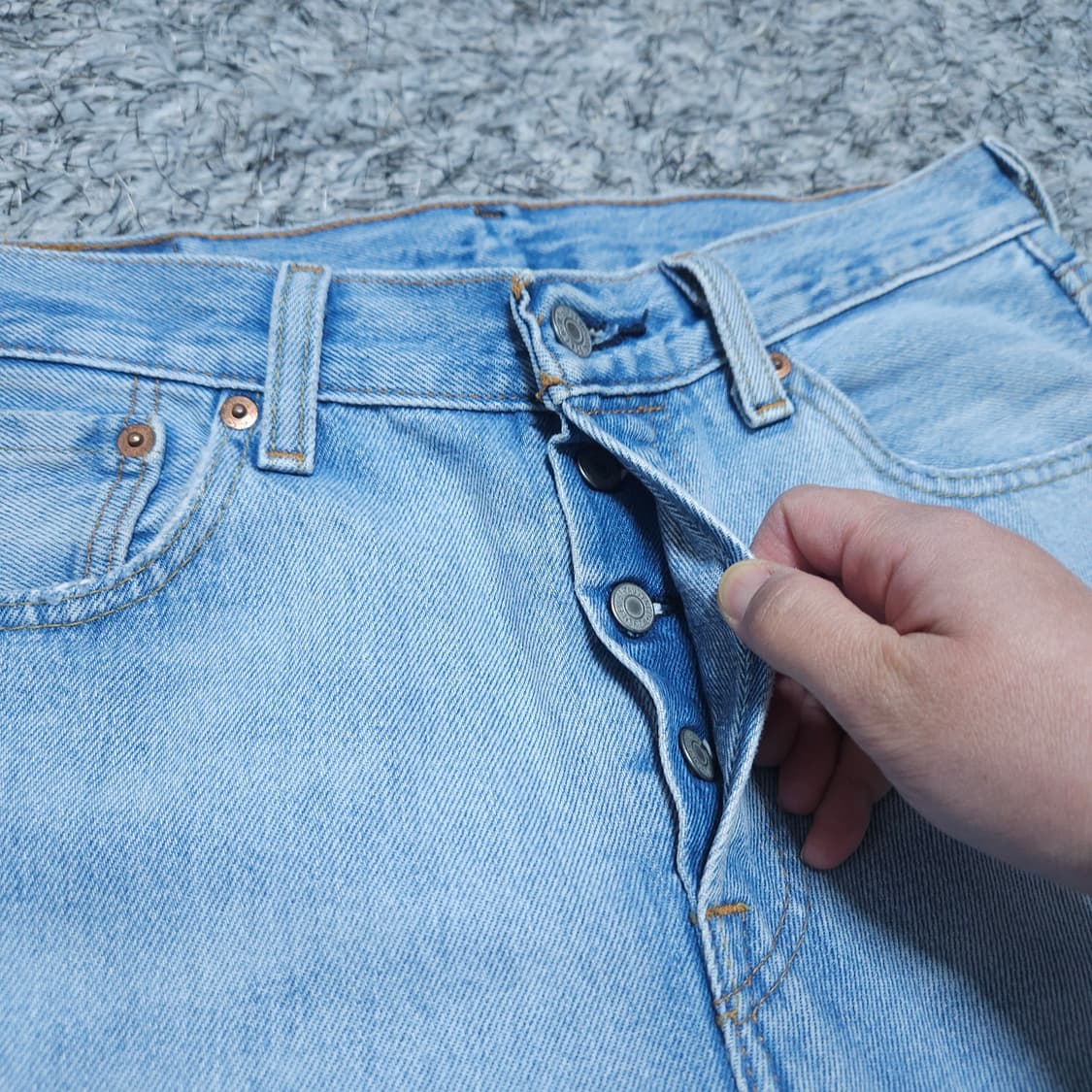 리바이스501) 30/32 남자 일자핏 연청바지 / 왕눈이샵 상품이미지3