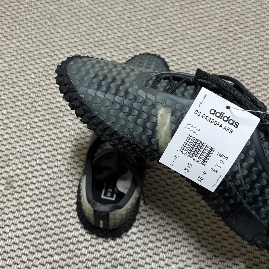 아디다스 x 크레이그그린 그래드파 AKH 상품이미지3