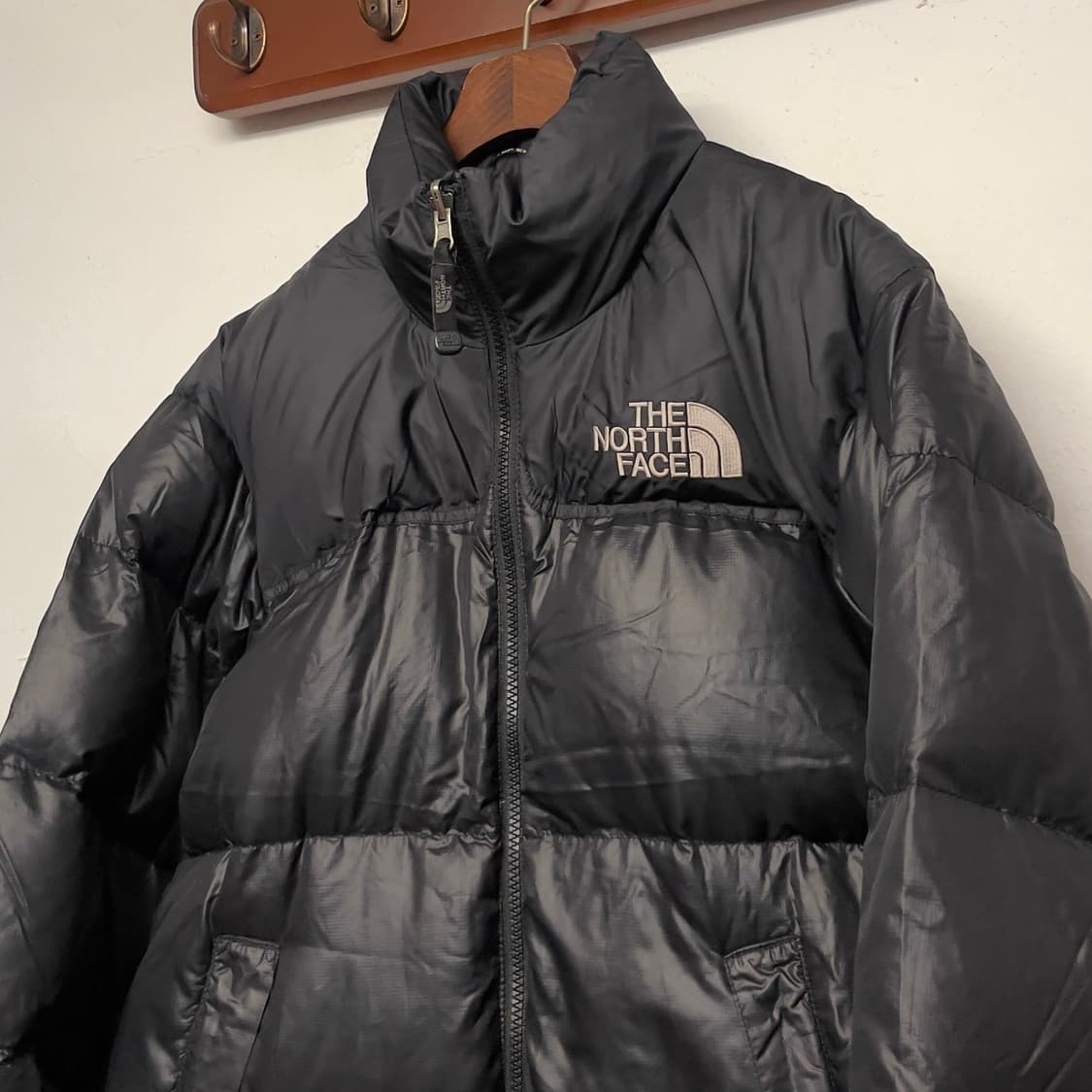 노스페이스 눕시 700 구스다운 블랙 패딩  상품이미지2