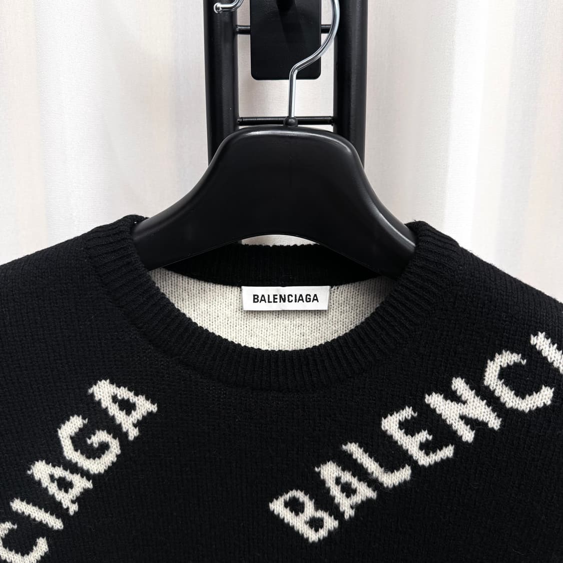 [백화점판/ S] 발렌시아가 멀티로고 니트 블랙 상품이미지3