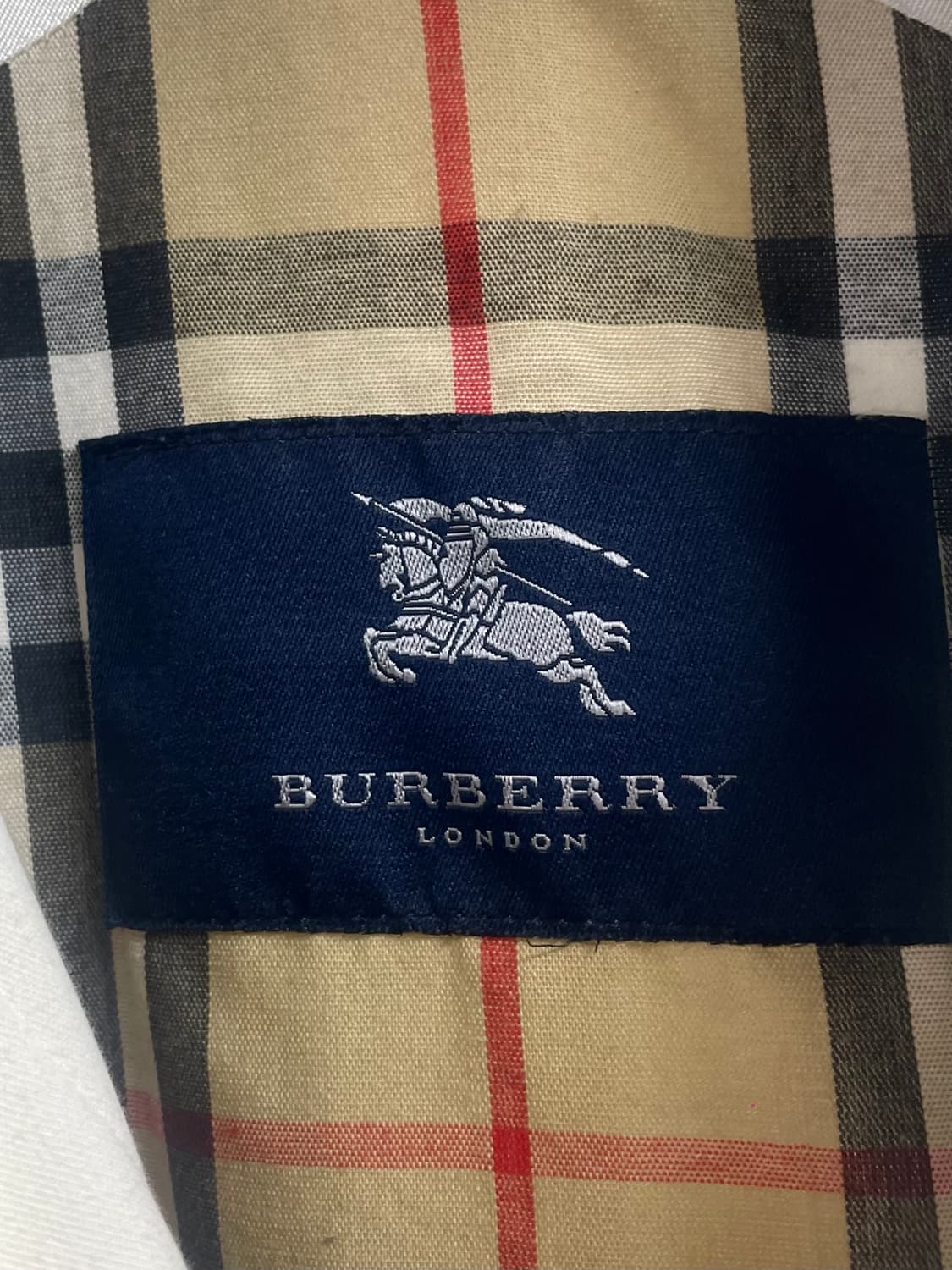 버버리 크림아이보리 노바체크 하프 자켓 (on.148) 상품이미지7