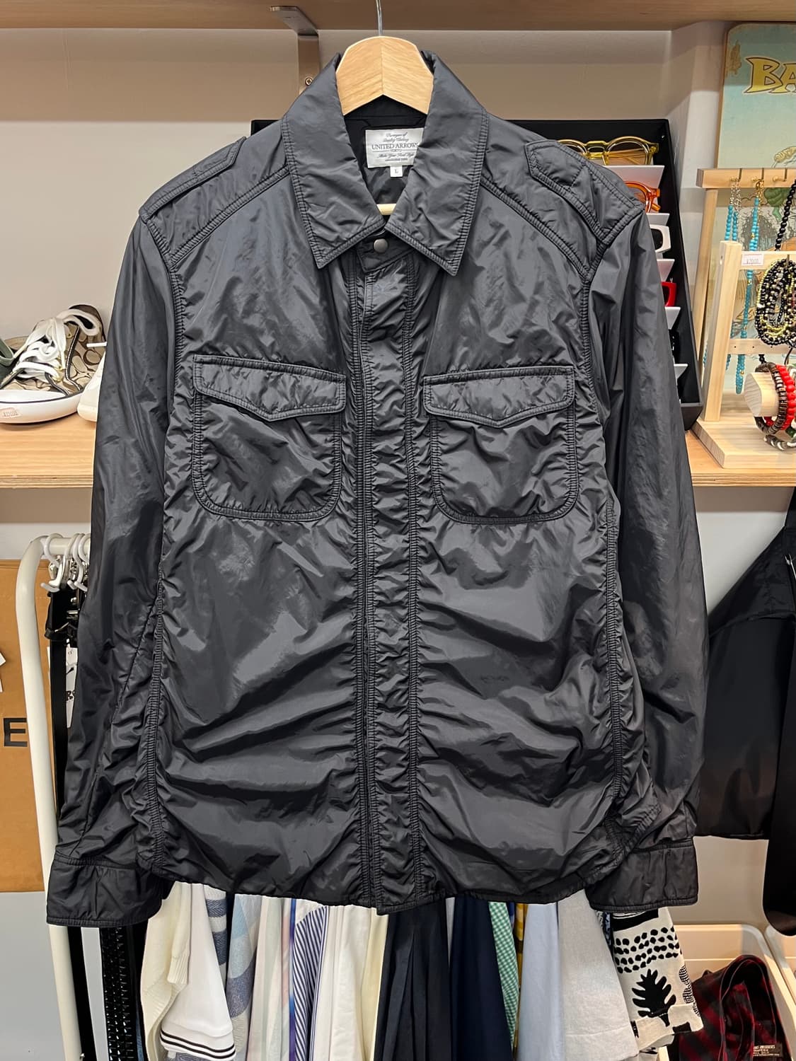 [95] UNITED ARROWS 블랙 셔츠형 자켓 L 상품이미지1