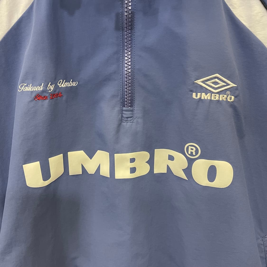 UMBRO HBL CELEB 아노락 버팔로 블루 상품이미지4