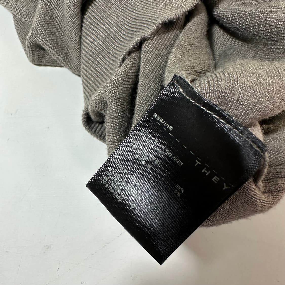 L 데이 THEY 빈티지카키 루즈핏 카라넥 아크릴 반팔셔츠 상품이미지6