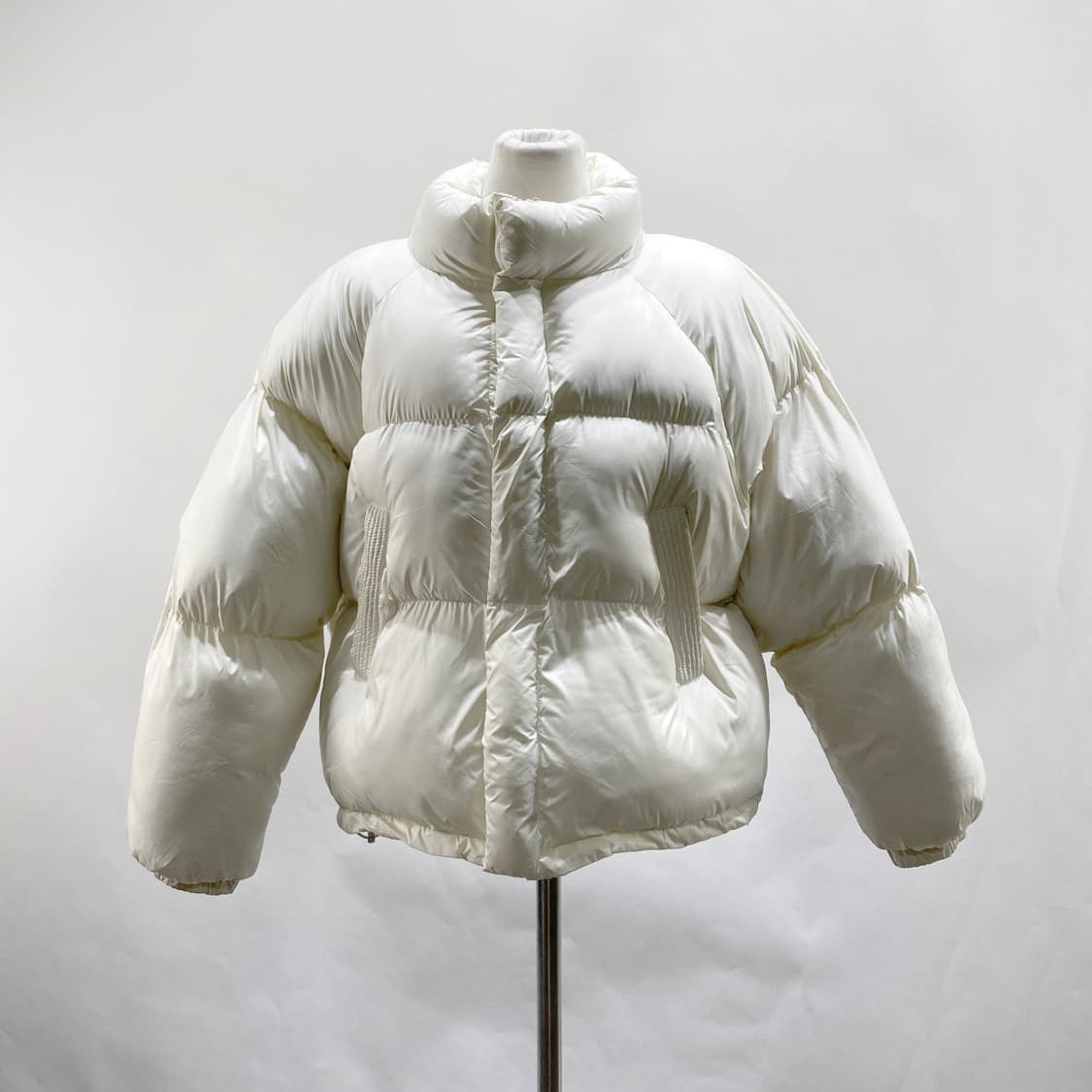 언커버 여성 스무스패딩 화이트  상품이미지1