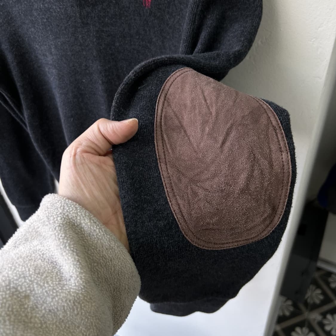 16040 - 폴로 랄프로렌 차콜 엘보 패치 하프 니트 상품이미지3