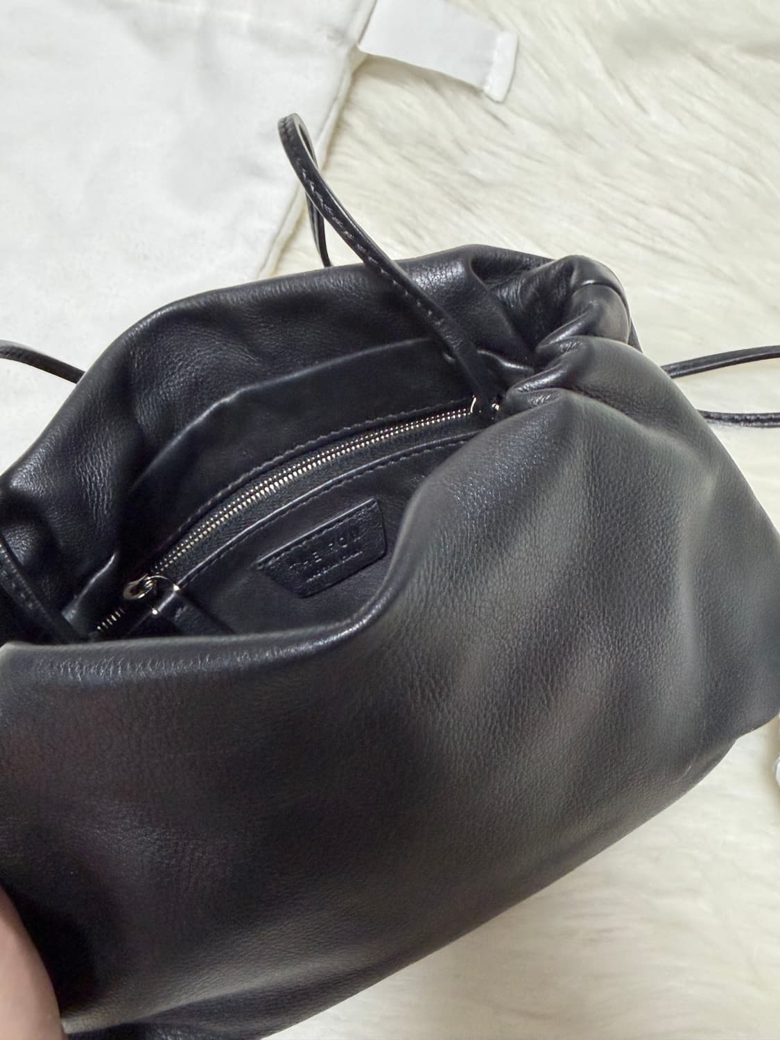 더로우 부어스백 블랙 마이테레사구입 단시간2회들음 고현정 정유미백 상품이미지3