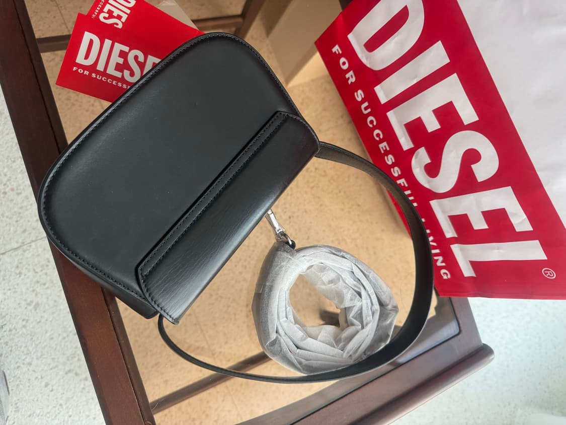 디젤 숄더백 상품이미지3