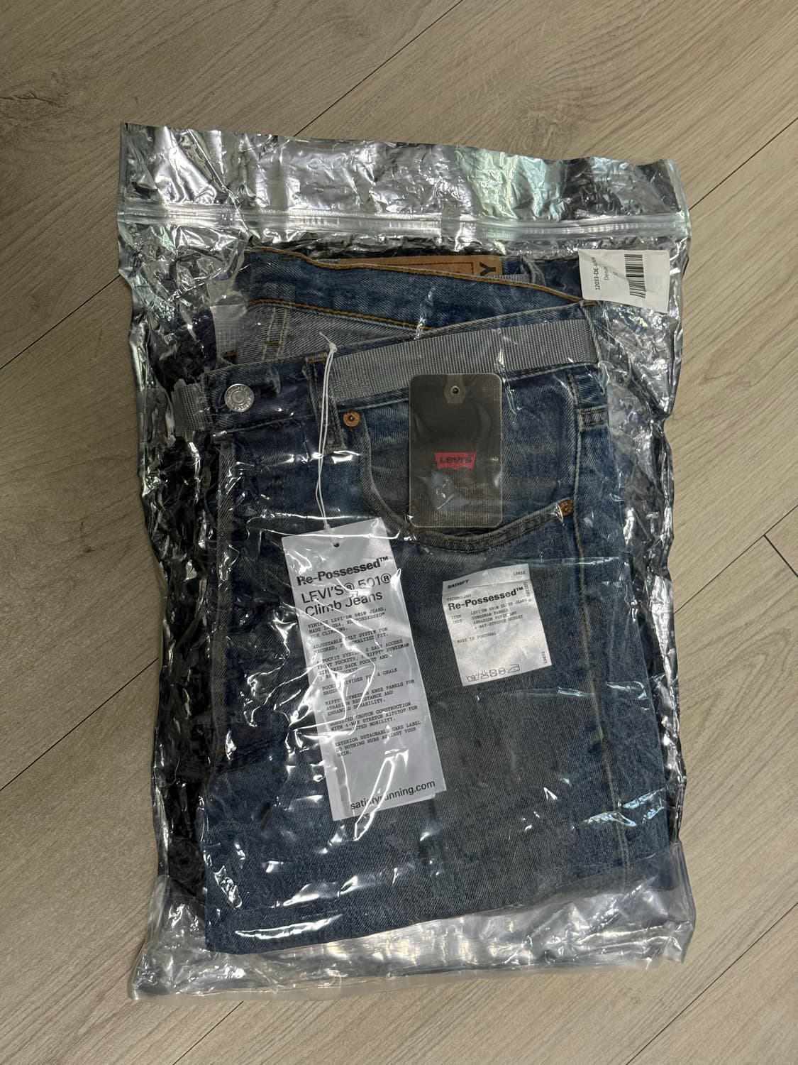 Levi’s 501 × SATISFY 한정 콜라보 데님  상품이미지8