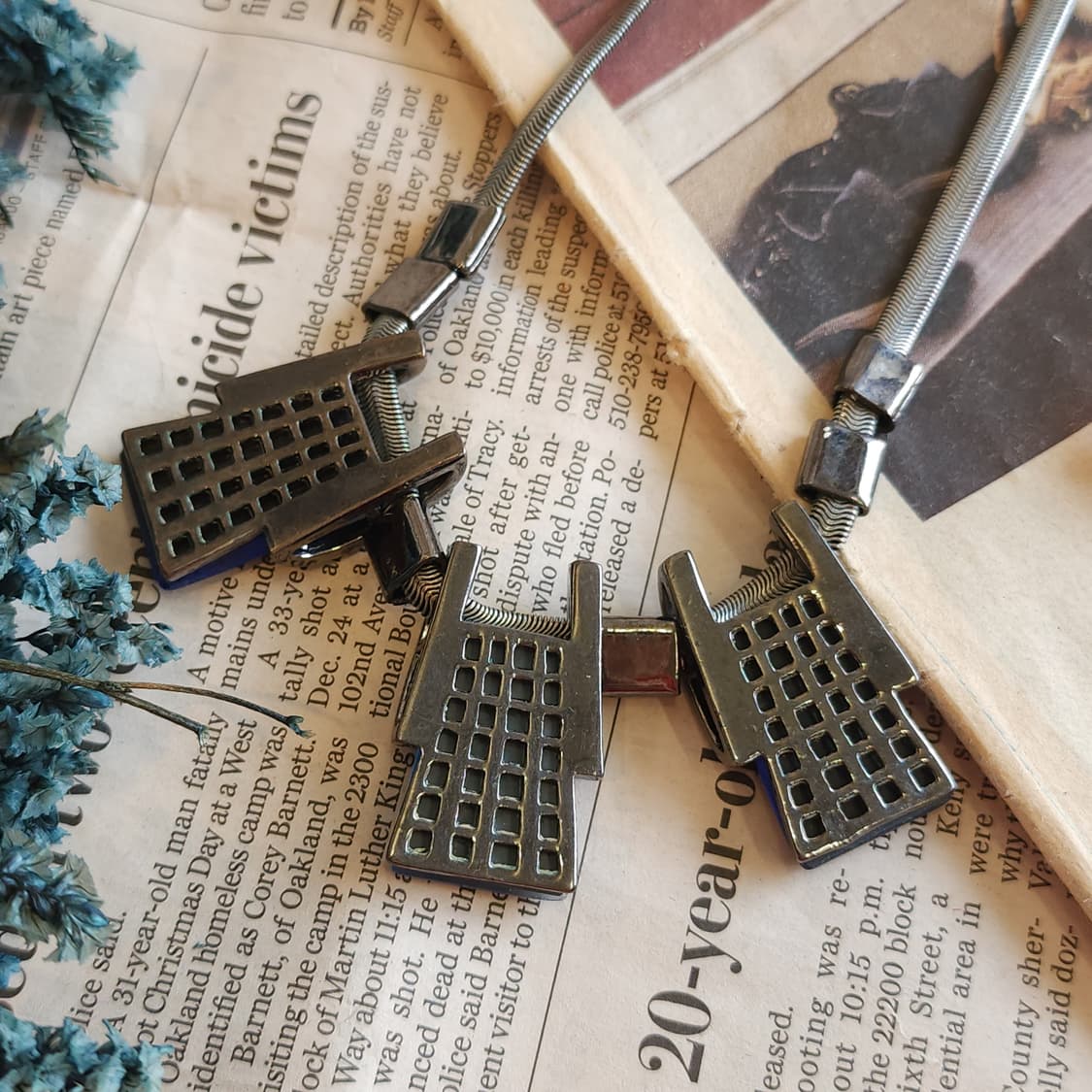 90s 프랑스 빈티지 쥬얼리 미드나잇 오션 딥 블루 크리스탈 엔틱 목걸이 상품이미지7