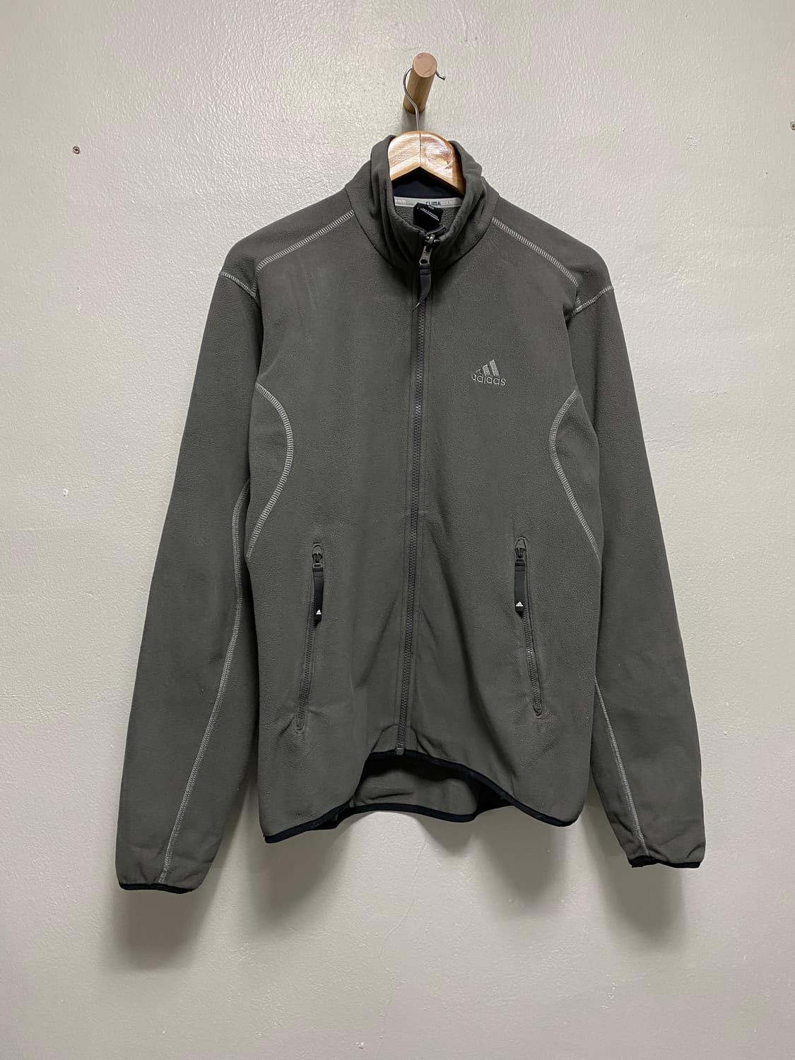 아디다스 로고 집업 후리스 상품이미지2