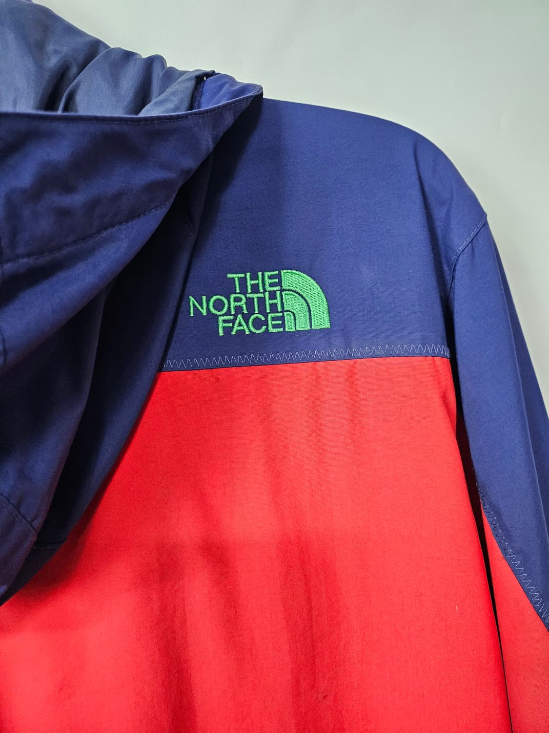 노스페이스 바람막이 (남성용 95사이즈) 상품이미지5