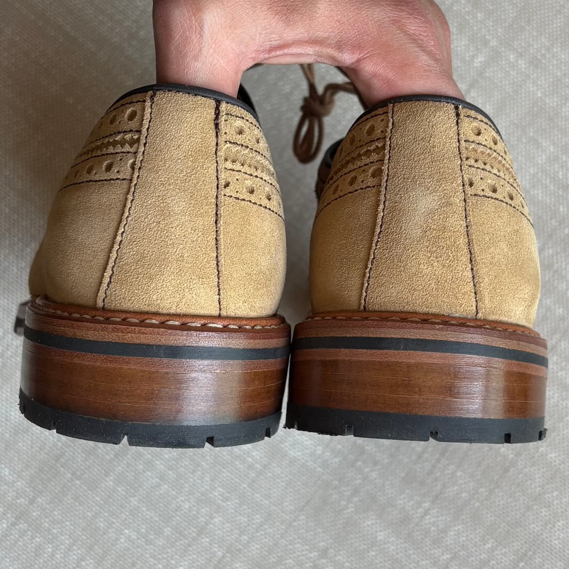 [새제품/255] Berwick 3681 데저트 스웨이드 브로그 윙팁 상품이미지4