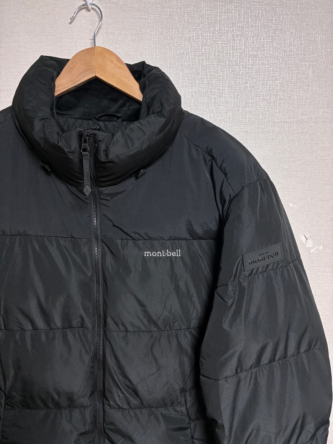 빈티지 몽벨 패딩 블랙 2XL 상품이미지1