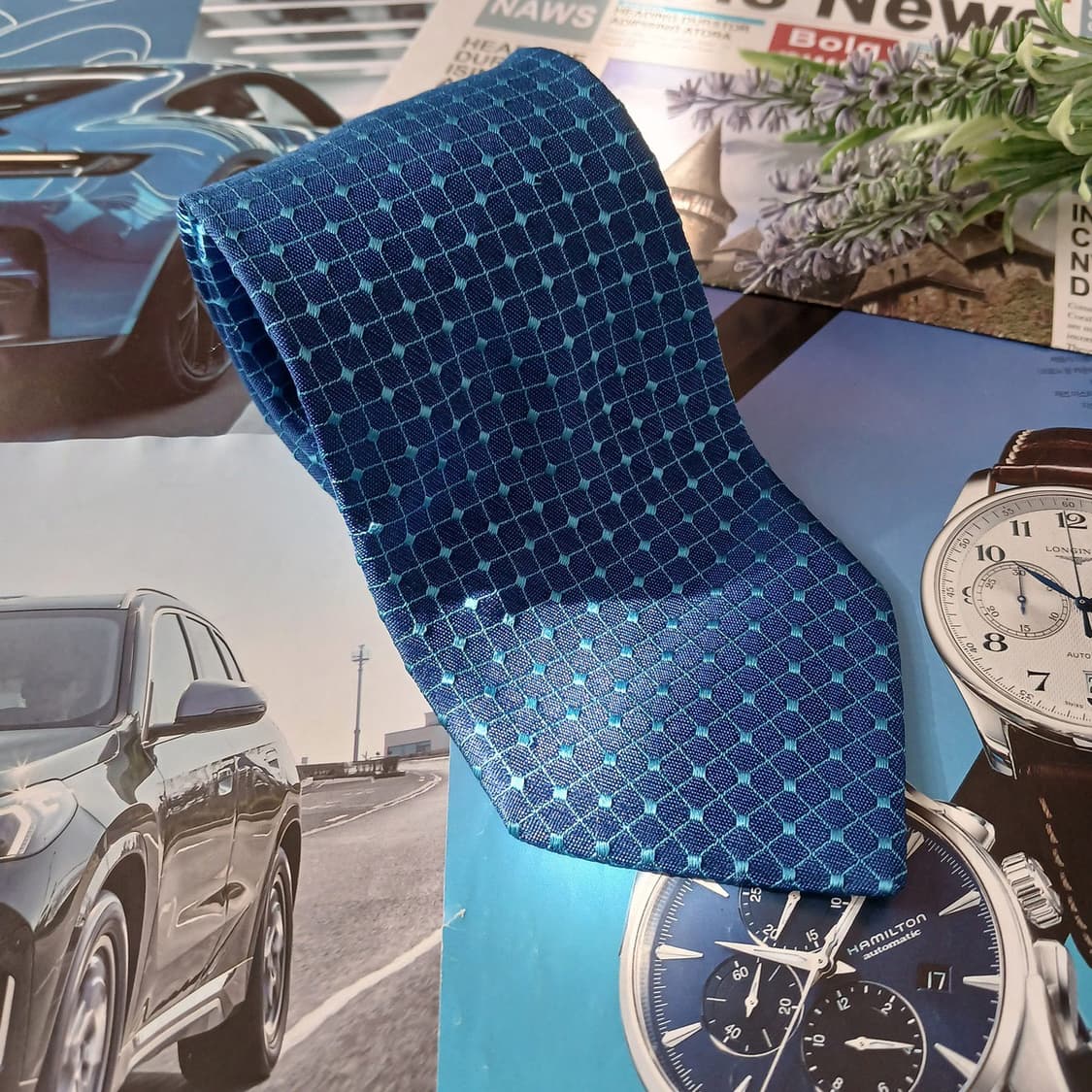 던힐 실크 블루 자카드 패턴 넥타이 9.5cm A+등급 A18845
 상품이미지2