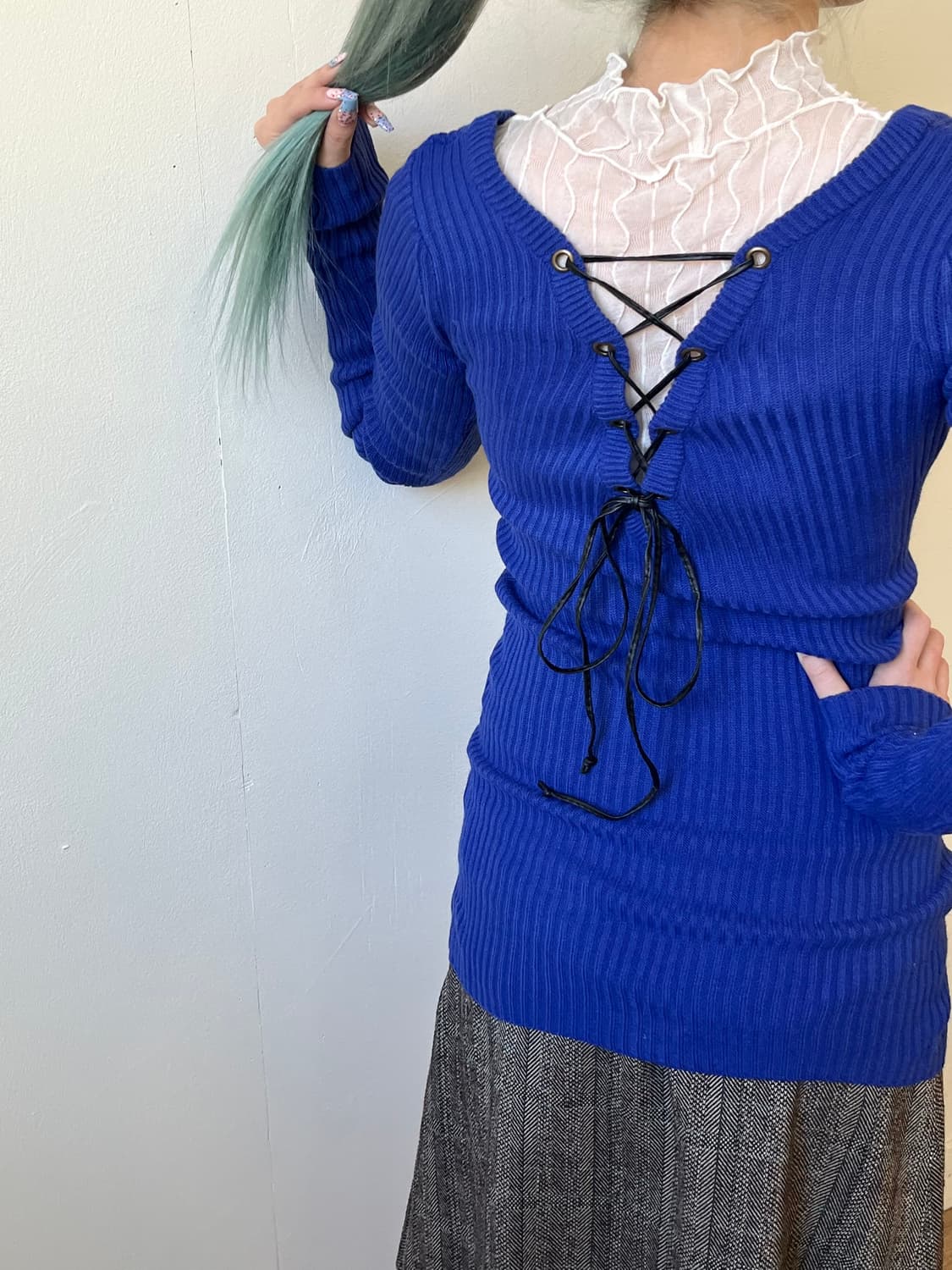 FLOWER CIRCLE 코랄블루 롱 스웨터 상품이미지8