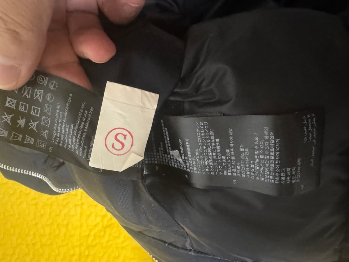 산드로옴므 덕다운패딩 M(39)사이즈 15만 상품이미지5