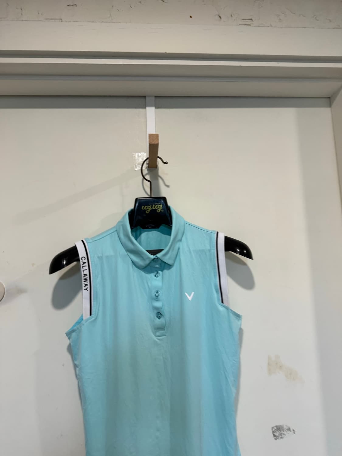 Callaway 캘러웨이 슬리브리스 탑 상품이미지5